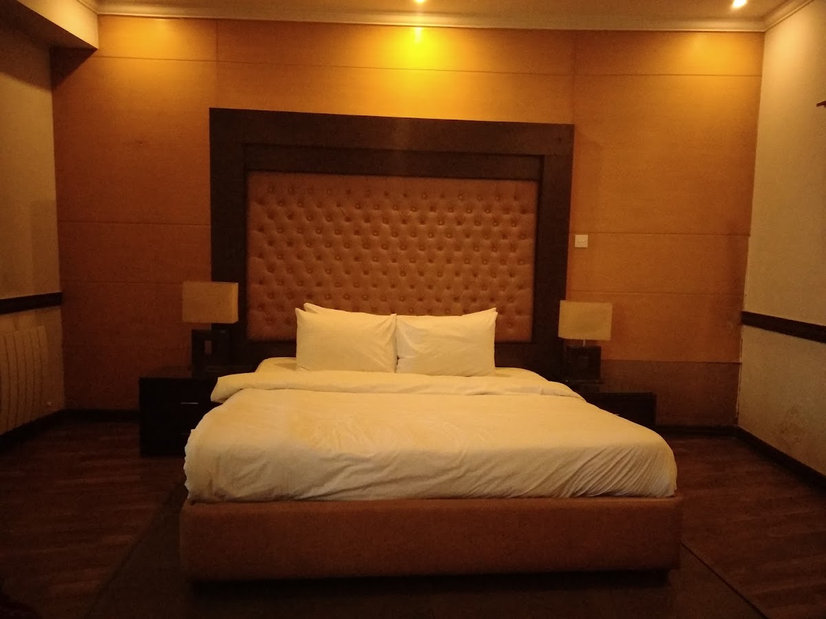Standard Room at RoyalSon Hotel & Restaurants Taxila